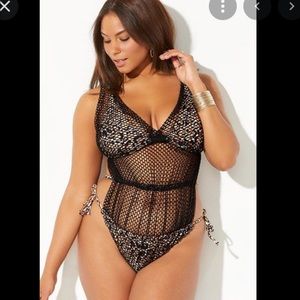 Ashley Graham Swimsuits for All Leopard Monokini